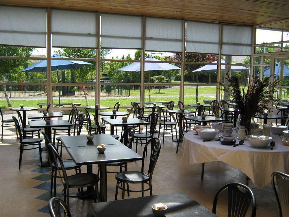 Corrib Village Rooms University Of 戈尔韦 外观 照片
