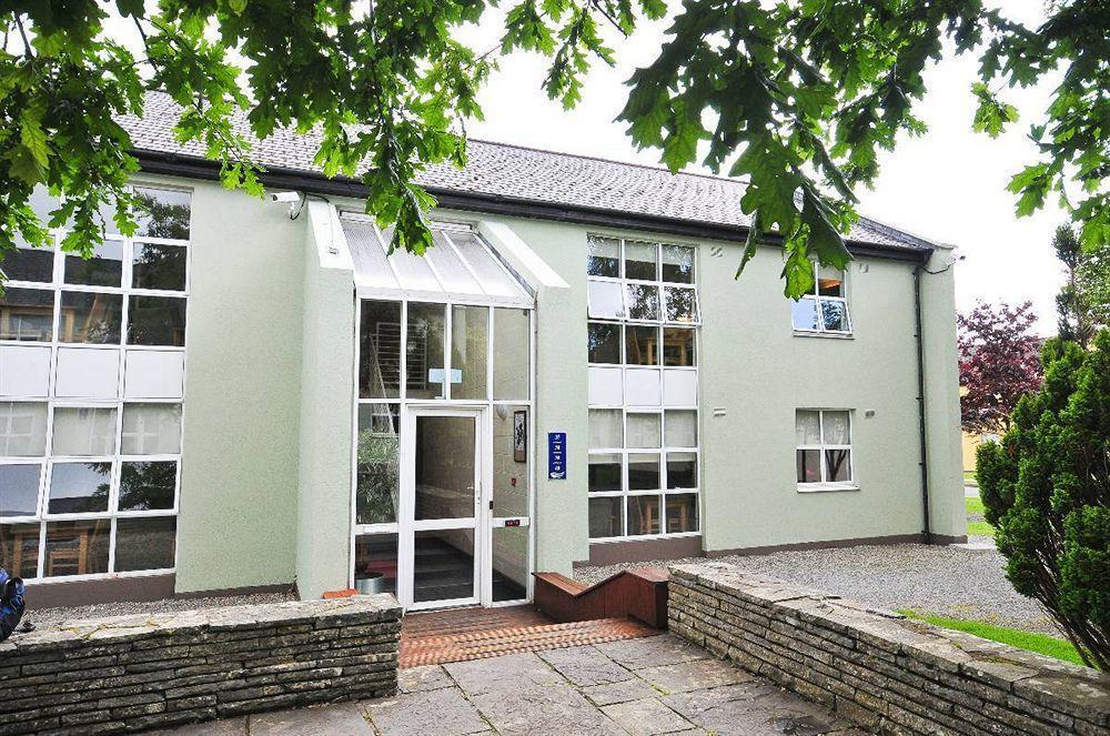 Corrib Village Rooms University Of 戈尔韦 外观 照片